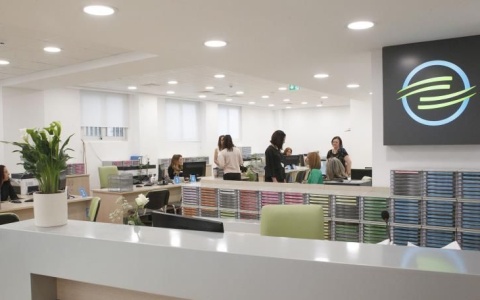 Νέο Κέντρο Πολίτη και Ταχυδρομικό Γραφείο στη Μαλούντα 