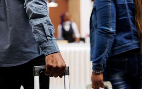 Τέλος στις καταχρήσεις του ασύλου. Εφαρμογή των αποφάσεων επιστροφής