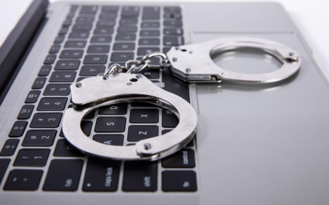 Θεσμική θωράκιση με συνταγματική μεταρρύθμιση για την αντιμετώπιση του οργανωμένου εγκλήματος